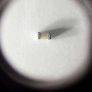Manufacturer Direct C0402C0G820J500NTB 0402 1005 Capacitors SMD Capacitors 82pF 5% 50V C0G - Product Image 1