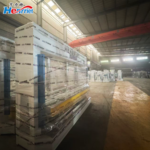 Presse hydraulique de 100 tonnes pour la production de panneaux sandwich en polyuréthane, machine à cintrer le bois massif haute fréquence - Product Image 5