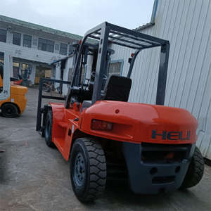 Chariot élévateur à fourche diesel Heli de marque, modèle 2023, 5 tonnes, hauteur de levage 3-6 m, déplaceur latéral de conteneurs, excellent état - Product Image 6