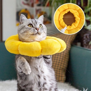 <span class=keywords><strong>Collare</strong></span> di Recupero Regolabile <span class=keywords><strong>per</strong></span> <span class=keywords><strong>Gatti</strong></span> Sunflower Elizabeth, Morbido <span class=keywords><strong>Collare</strong></span> Post-Operatorio <span class=keywords><strong>per</strong></span> Cuccioli e <span class=keywords><strong>Gatti</strong></span>, Cuscino <span class=keywords><strong>per</strong></span> il Collo del Gatto <span class=keywords><strong>per</strong></span> Prevenire il Leccamento - Product Image 6