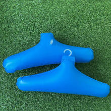 <span class=keywords><strong>Cintre</strong></span> <span class=keywords><strong>gonflable</strong></span> en PVC personnalisé - Accessoire de voyage <span class=keywords><strong>gonflable</strong></span>, se dégonfle et se plie pour un rangement facile, <span class=keywords><strong>cintre</strong></span> portable pour voyage d'affaires - Product Image 4