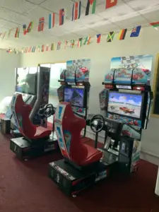 32-Zoll-Video-Arcade-Maschine Münz betriebener Rennspiel automat Simulator Outrun Racing Arcade-Maschine für Erwachsene