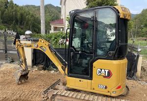 Vente mondiale : Mini-excavatrice Carter de 2 tonnes, modèle 302, avec godet de 0,4 m, moteur de 16,1 kW, pompe hydraulique, boîte de vitesses et roulement - Product Image 6