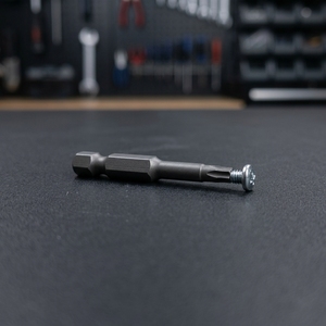Juego de Puntas Torx T20 S2 de 50 mm con Vástago Hexagonal - Diseño Antideslizante, Alto Rendimiento de Torque para Reparación de Electrónica y Maquinaria - Product Image 2