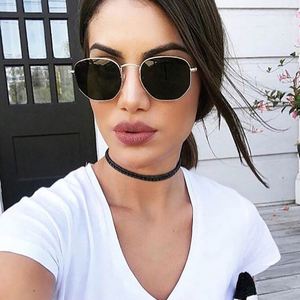 Gafas de Sol Cuadradas con Marco Pequeño y Logotipo Personalizado, Modernas para Hombre y Mujer, Lentes Rojas, Amarillas y Rosas, Gafas de Sol Metálicas Poligonales para Mujer - Product Image 2