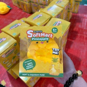 Ours Ananas Géant à Presser, Jouet Sensoriel Doux, Outil Anti-Stress Malleable, Cadeau, Vente en Gros Directe Usine - Product Image 3