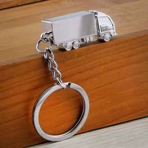 Porte-clés en métal personnalisé avec logo, en forme de mini semi-remorque, pour cadeau promotionnel de logistique - Product Image 6