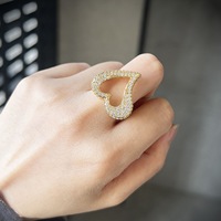 Bague Cœur Creux Hip Hop en Laiton Incrusté de Zircon Cubique, Bijou Tendance, Disponible en Or, Argent, Or Rose, Vente en Gros