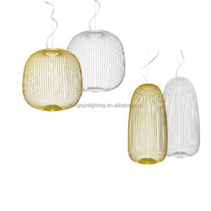 โคมไฟแขวนโลหะสีขาวสไตล์นอร์ดิกสำหรับบ้านไร่ไฟห้อยกรงนกสีดำดูหรูหรามีดีไซน์ที่สลับซับซ้อนและเรืองแสงโดยรอบ - Product Image 2