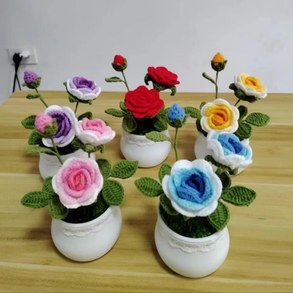 Rosa all'uncinetto