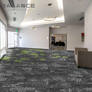 Karpet lantai Modular nilon 50mm mewah pola geometris ubin karpet Modern untuk komersial kantor dan ruang tamu untuk Hotel - Product Image 1