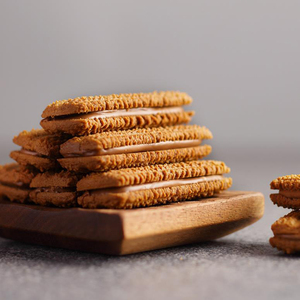 Biscuits sandwich <span class=keywords><strong>au</strong></span> <span class=keywords><strong>chocolat</strong></span> et <span class=keywords><strong>au</strong></span> <span class=keywords><strong>yaourt</strong></span> 58g Snacks asiatiques - Product Image 6