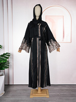 Kaftan traditionnel de travail à la main de belle couleur noire vêtements traditionnels pour femmes