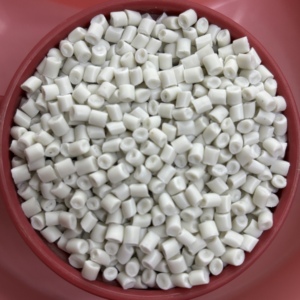 Granules de résine PP recyclés de haute qualité apparence de qualité vierge moulage de granulés de qualité alimentaire - Product Image 2