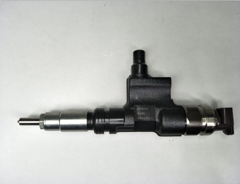 Common Rail Injector 23670-09360 095000-8740 for TOYOTA engine 2KD-FTV