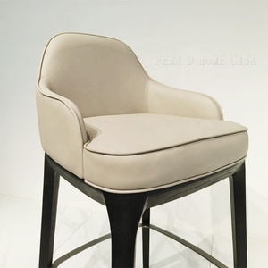 Tabourets de bar modernes <span class=keywords><strong>en</strong></span> <span class=keywords><strong>bois</strong></span> massif Vente <span class=keywords><strong>en</strong></span> gros personnalisé moderne gris <span class=keywords><strong>en</strong></span> cuir pour bar - Product Image 4