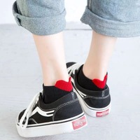 Chaussettes courtes pour femmes avec ouvertures peu profondes, chaussettes en coton fines et mignonnes, chaussettes polyvalentes en forme de cœur