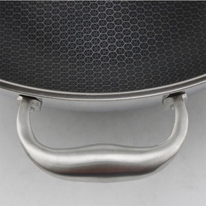 Poêle à frire en acier inoxydable 304 de qualité alimentaire de 32 cm avec différentes poignées pour cuisiner et frire - Product Image 6
