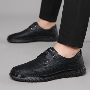 Chaussures habillées en cuir pour hommes à bout rond et lacets, idéales pour le bureau et les occasions décontractées, avec semelle en caoutchouc antidérapante pour l'automne - Product Image 2