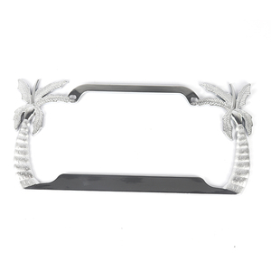 Hình Dạng Tùy Chỉnh Sexy Cô Gái Chrome Tấm Kẽm Hợp Kim Giấy Phép Tấm Khung Thời Trang Vui Tự Động Tấm Khung - Product Image 5