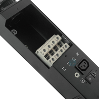 PDU intelligent à échange à chaud 90 kW 240 V 415 V avec compteur numérique intelligent IP, PDU intelligent C19, chaque port avec un voyant lumineux et un disjoncteur 125 A