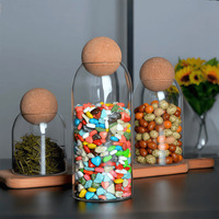 Ensemble de pots à thé, café et sucre minimalistes Livabl - Ensemble de 3 pots en verre de 500 ml avec bouchons uniques en liège