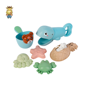 Lot de 6 jouets de plage en paille de blé pour enfants, avec pelle à sable en forme de baleine et moules d'animaux, sac en filet écologique, pour jeux de sable estivaux - Product Image 1