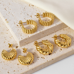 Vente flash Boucles d'oreilles pendantes plaquées or 18 carats, or massif lisse en acier inoxydable, unisexe, tendance, anniversaire - Product Image 2