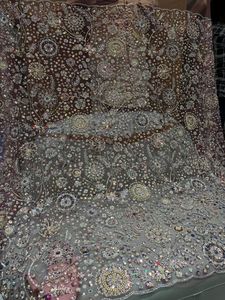 Tissu en filet importé de luxe avec des perles faites à la main, parfait pour les lehengas de mariage, les saris et les robes de soirée, design exclusif - Product Image 3