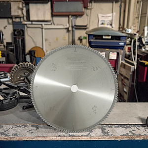 Durable Factory OEM 455x4,4-4,0x25,4-30x120T hoja de sierra TCT al por mayor herramienta de Metal Industrial de corte de aluminio directo de alta calidad - Product Image 6