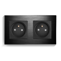 Prise murale électrique française mécanique Touchmi Classic Black Frame, cadre noir, aluminium haut de gamme, norme européenne.