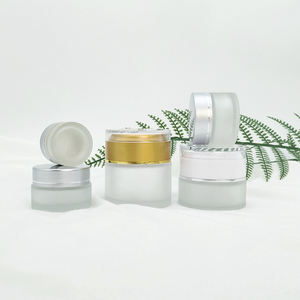 Tarro de vidrio cosmético vacío esmerilado de 5/10/20/30/50ml con tapa de oro acrílico de tornillo de lujo para bálsamo labial Diy, <span class=keywords><strong>Bodybutter</strong></span>, cremas, loción - Product Image 6