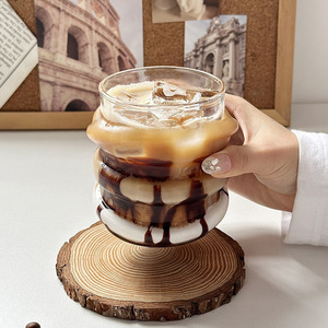 Vente en gros de gobelets en verre de 420 ml, transparents, sans plomb, en borosilicate de haute qualité, résistants à la chaleur, faits à la main, de forme ronde irrégulière, mignons, pour le café - Product Image 2