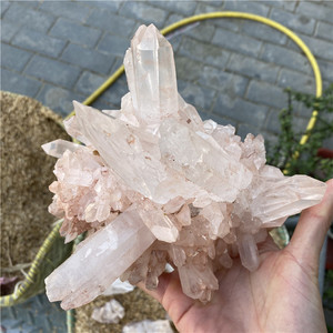 Espécimen de cuarzo blanco claro, roca mágica, himalaya, grupos de cristal, venta al por mayor - Product Image 4