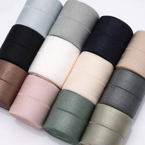 Bande élastique pliée brillante et colorée, large sangle élastique plate pour la modification de ceintures, de jupes et de gaine. - Product Image 2