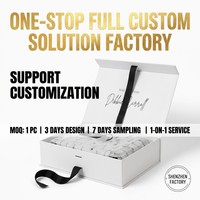Boîtes d'emballage de luxe personnalisées pour vêtements/chaussures en carton blanc mat avec fermeture magnétique et ruban