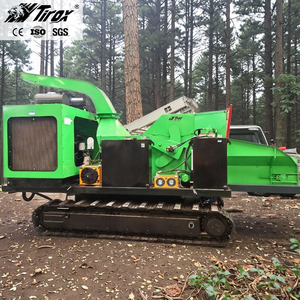 Broyeur à bois industriel à moteur diesel de la marque Tirox avec commande numérique, garantie d'un an pour le traitement de feuilles de palmier massives - Product Image 1