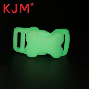 Accesorios para mascotas <span class=keywords><strong>Collar</strong></span> de perro Plástico Luminoso Fluorescente Verde Seguridad Ajustable Hebilla para mascotas - Product Image 2