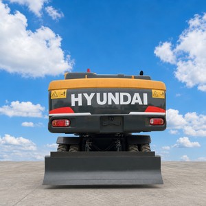 Excavadora de Ruedas Hyundai 210W-9 Usada, 21 Toneladas, Cucharón de 0.92 M3, Motor Cummins de <span class=keywords><strong>112</strong></span> kW, 500 <span class=keywords><strong>Horas</strong></span>, Precio Bajo - Product Image 3