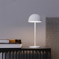 Lampe de table économique en forme de champignon, forme de lampe amovible, rechargeable par USB, contrôle tactile, lumière LED avec alimentation par batterie pour la décoration de chevet