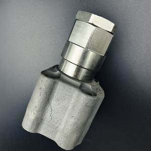 <span class=keywords><strong>Komatsu</strong></span> 7T 굴삭기 액세서리 용 하이 컨트롤 핀 커버 분배기 밸브 하우징 건설 기계 부품 - Product Image 3