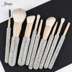 Ensemble de 9 pinceaux de maquillage de luxe en diamant brillant avec strass cristal pailleté, poignée de voyage de haute qualité pour les yeux et le fond de teint. - Product Image 1