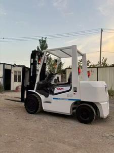 Precio competitivo de 3 toneladas en carretilla elevadora diésel carretilla elevadora de combustión interna TCM usada a la venta - Product Image 2