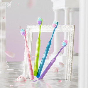 แปรงสีฟันสำหรับผู้ใหญ่แบบรูสี่เหลี่ยม 10000 ขนแปรงนุ่ม อ่อนโยนต่อเหงือก แปรงสีฟันแบบแมนนวลคุณภาพสูงสำหรับการดูแลช่องปากทุกวัน - Product Image 3