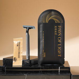 Offre Spéciale jetable personnalisable hôtel commodités économique hôtel trousse de toilette avec peigne de rasage dentaire bonnet de douche ensemble - Product Image 4