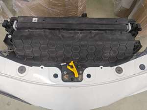 Conjunto Completo de Parachoques Delantero Original Usado Desmontado Auténtico, Incluye Ventilador y Faros Antiniebla para Alfa Romeo Giulia 2025 - Product Image 6