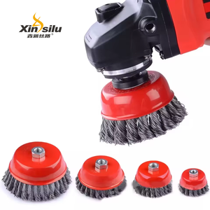 <span class=keywords><strong>Brosse</strong></span> <span class=keywords><strong>métallique</strong></span> torsadée de 75 mm <span class=keywords><strong>pour</strong></span> <span class=keywords><strong>meuleuse</strong></span> d'angle, élimination de la rouille et ébavurage des métaux - Product Image 1