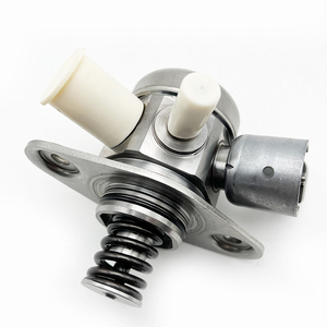 <span class=keywords><strong>Pompe</strong></span> à carburant haute pression pour <span class=keywords><strong>Mercedes</strong></span> Benz <span class=keywords><strong>classe</strong></span> <span class=keywords><strong>A</strong></span> W176 <span class=keywords><strong>classe</strong></span> B W246 W242 <span class=keywords><strong>classe</strong></span> Gla X156 Slc R172 A2700700501 A1330700001 - Product Image 1