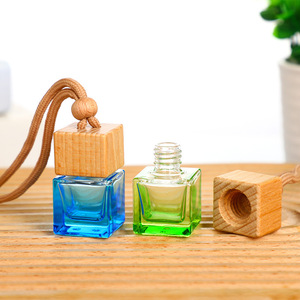 Yingxi Kleurrijke Auto Aromatherapie Vierkant Glas Parfum Etherische Olie Bijvullen Fles Schroefdop Lanyard <span class=keywords><strong>Diffuser</strong></span> Hanger Riet - Product Image 3