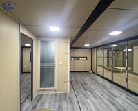Maison préfabriquée modulaire extensible en conteneur, texture bois, grande paroi vitrée, portable, pour jardin et complexe hôtelier